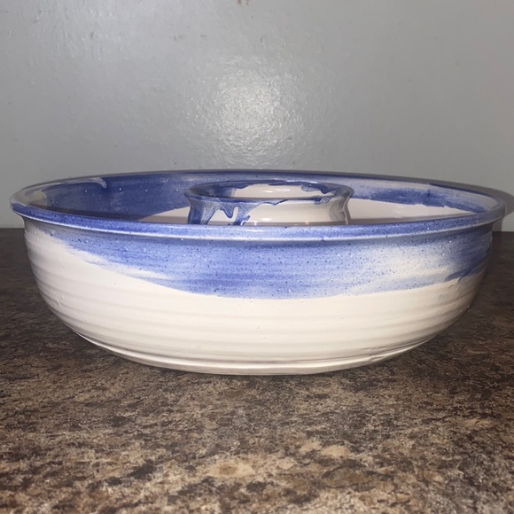 Vintage 1990 Ceramic Pottery White/Blue Glazed Drip Design Chip/Dip Large Bowl - Picture 2 of 12